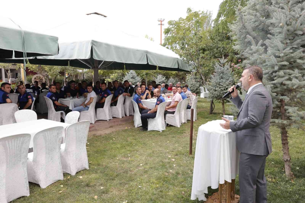 Sincan Belediye Başkanı Murat Ercan, zabıta teşkilatının 196. yılını kutladı
