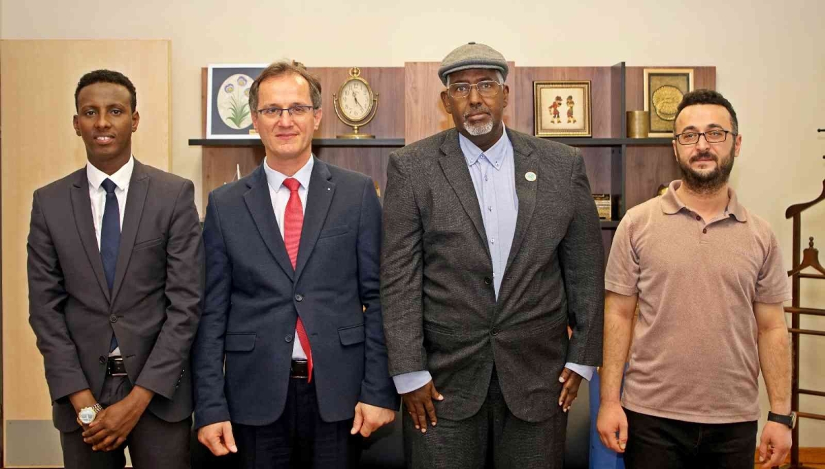 Somali Benadir Üniversitesi heyetinden ÇAKÜ’ye işbirliği ziyareti
