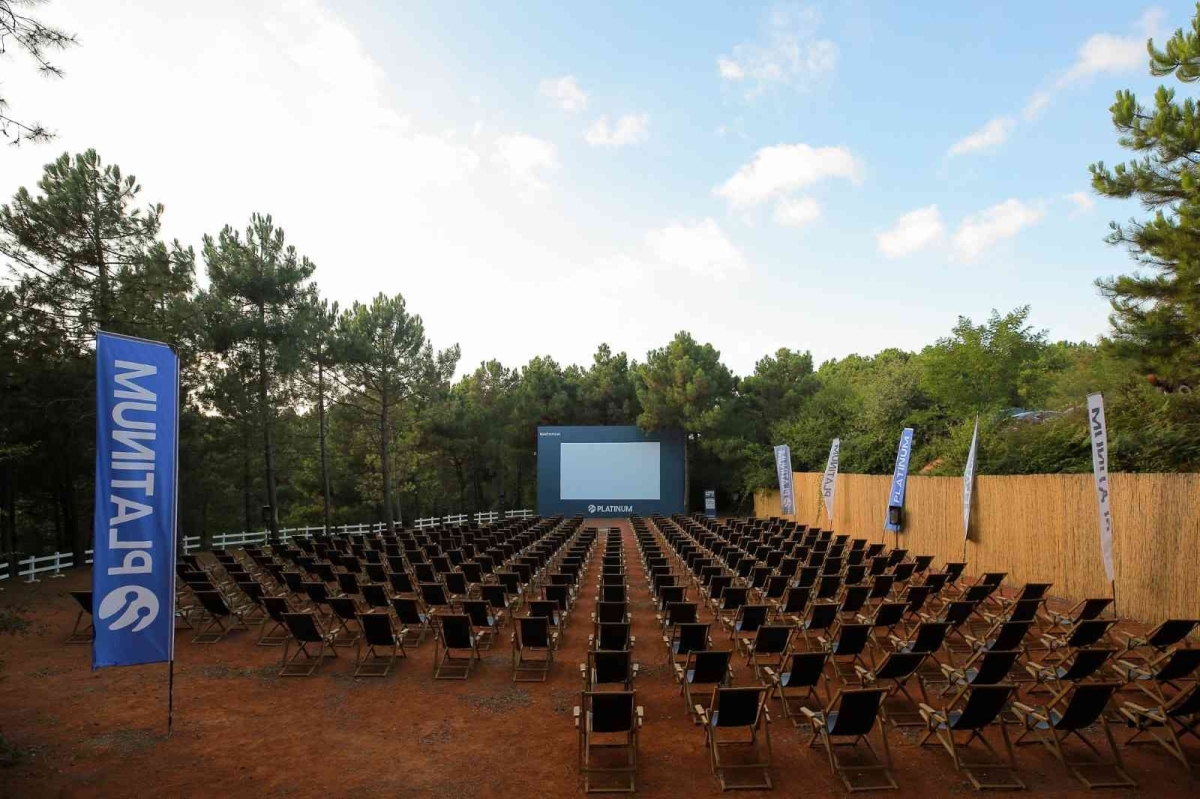 Turkcell Platinum Park’ta açık hava sineması başladı
