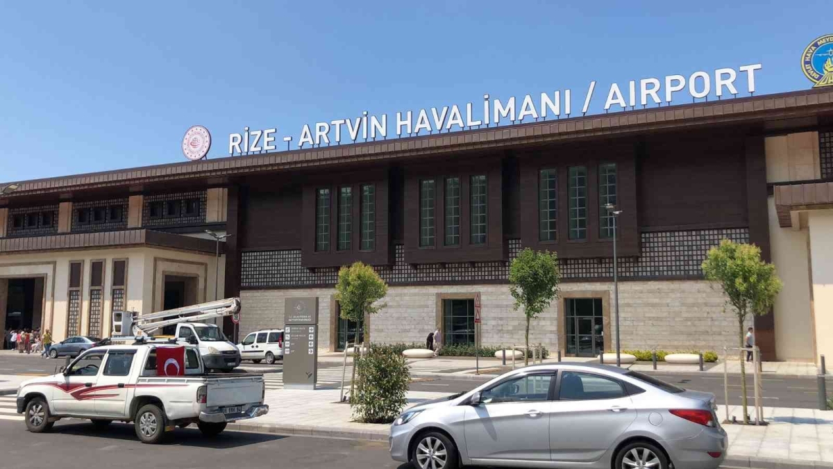 Rize - Artvin Havalimanı’nı 278 bin 272 yolcu kullandı
