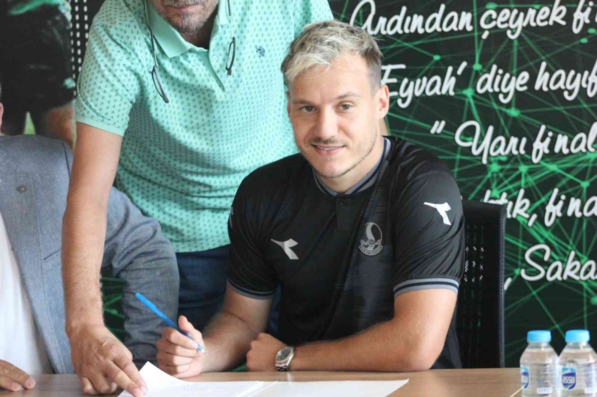 Sakaryaspor, Deni Milosevic’i transfer etti
