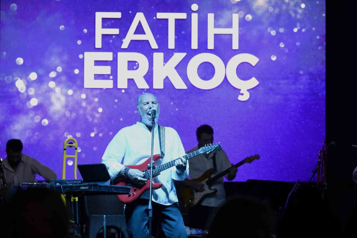 Fatih Erkoç 36 yıl sonra yeniden Altın Güvercin sahnesinde olmanın heyecanını yaşadı
