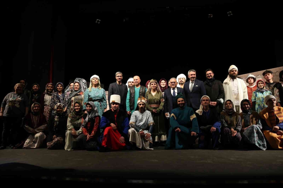 Başkan Büyükkılıç’ın Kültür Sanata Büyük Yatırımı Takdir Topladı
