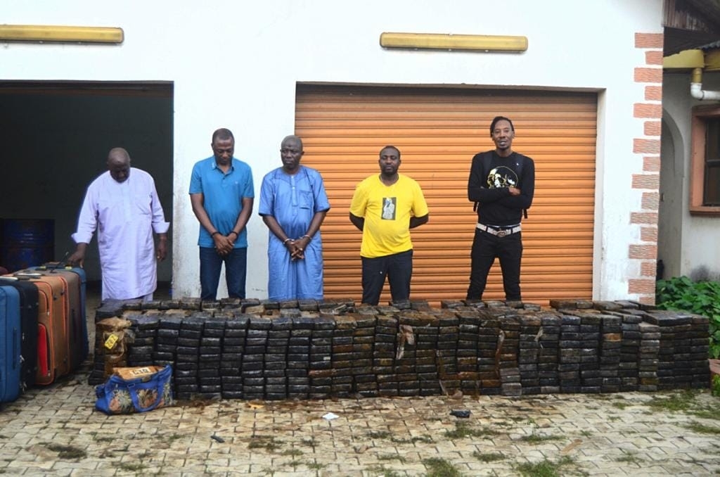 Nijerya’da 1,8 ton kokain ele geçirildi
