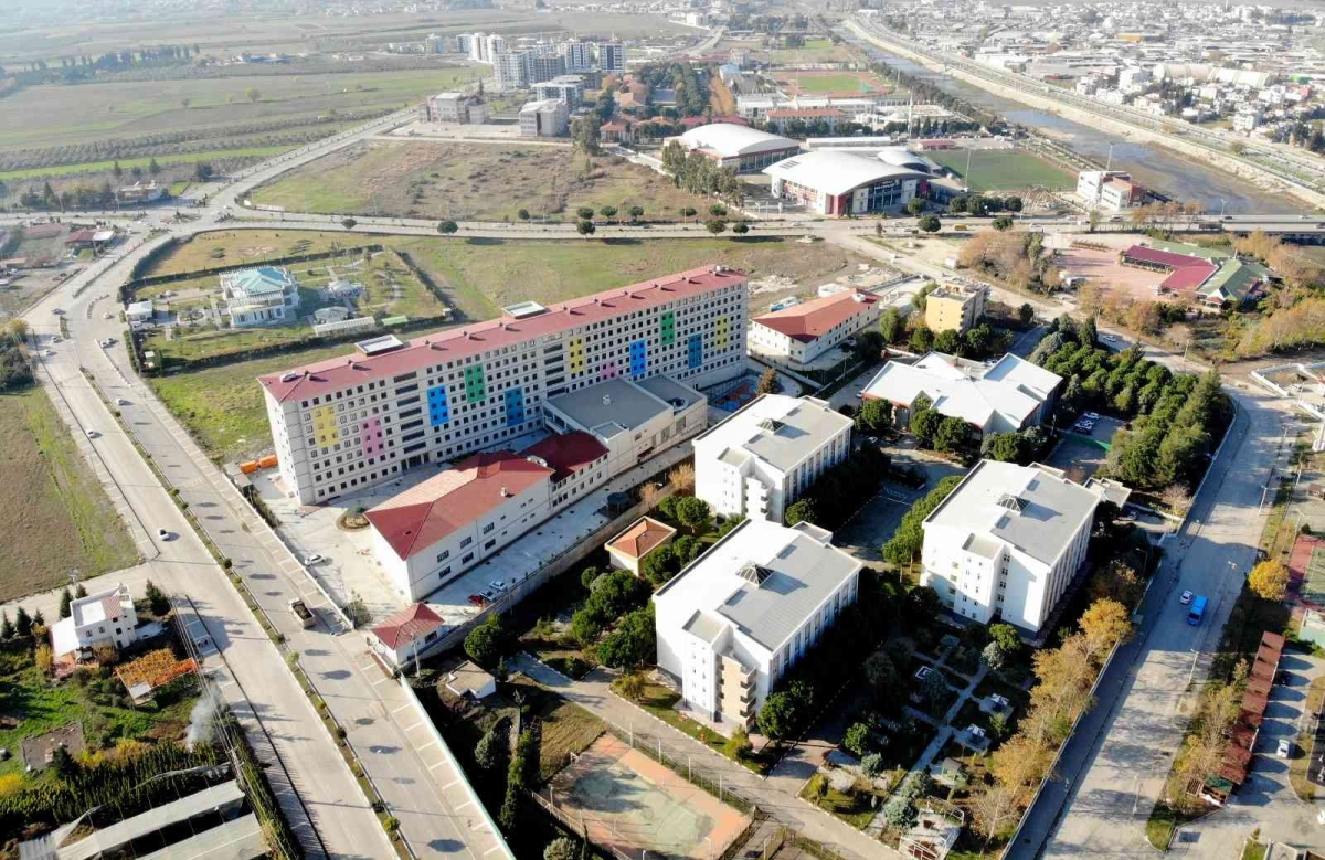 Osmaniye’deki öğrenci yurtları 5 yıldızlı otel konforunu aratmıyor
