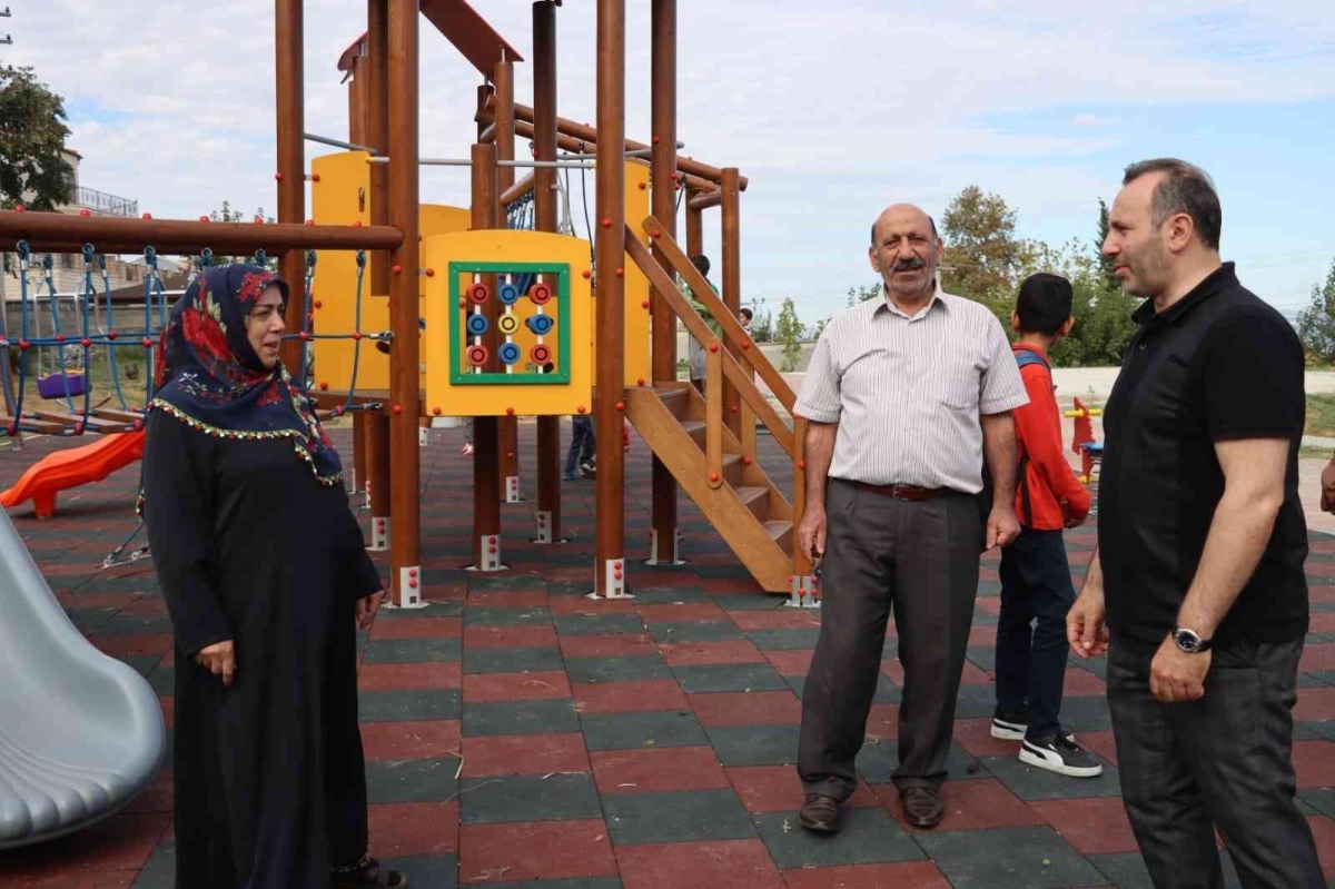 Kazım Karabekir Mahallesi modern çocuk parklarına kavuştu
