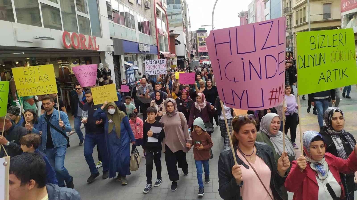 Bakırköy’de aileler ve çocukları otizmli Mehmet Eres için yürüdü

