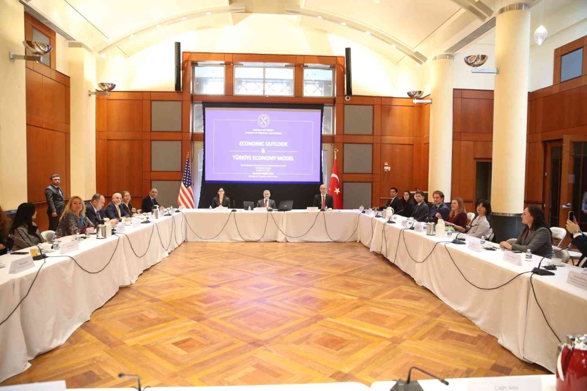 Hazine ve Maliye Bakanı Nebati’den ABD-Türkiye İş Konseyi temsilcileri ile toplantı

