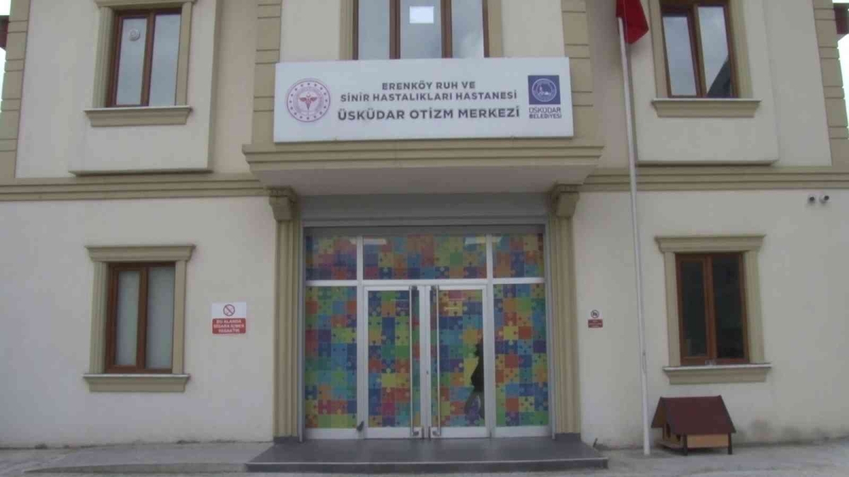 Erenköy Ruh ve Sinir Hastalıkları Hastanesi Başhekimi Doç. Dr. Sema Baykara:
