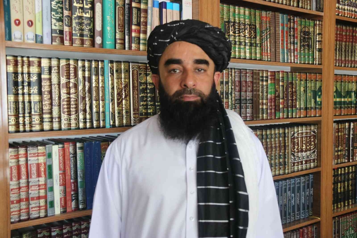 Taliban Sözcüsü Mücahid: “Afganistan’da şu anda savaş durmuş ve işgalci güçler çıkartılmıştır”
