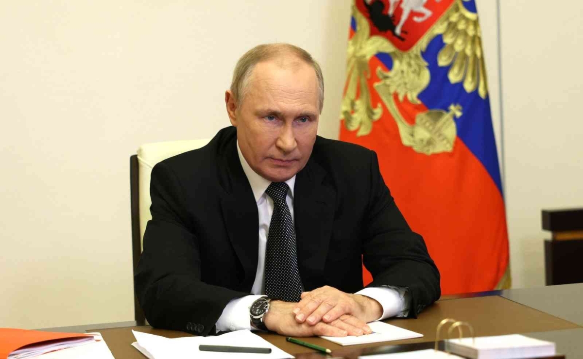 Putin, Ukrayna’dan ilhak edilen bölgelerde sıkı yönetim ilan etti
