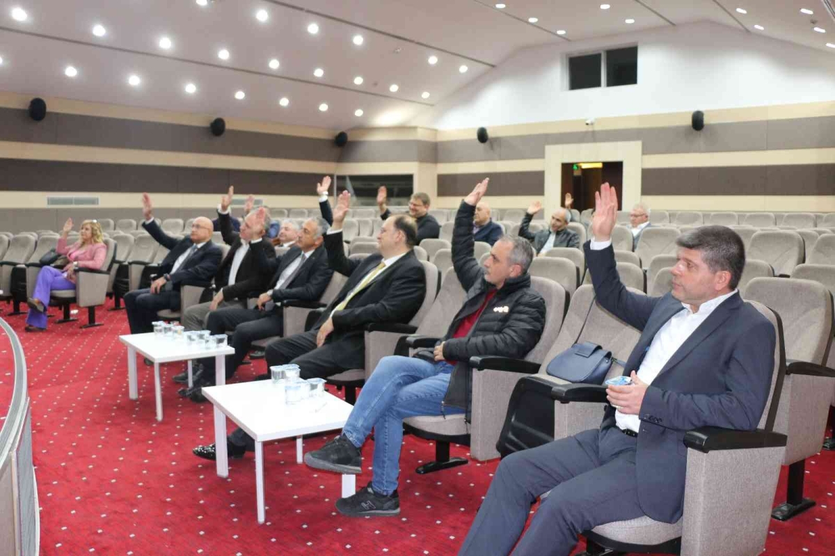 Eğitim bursu 500 liraya yükseltildi
