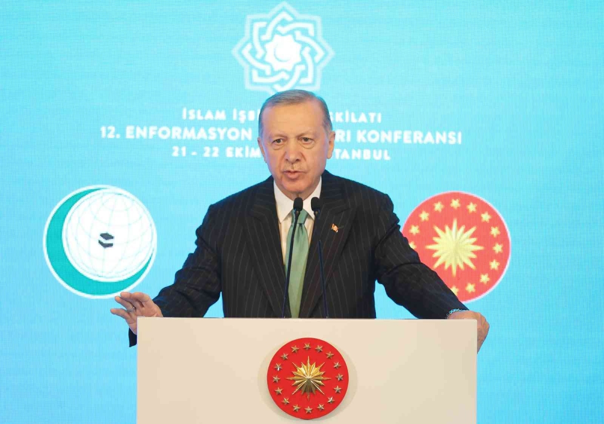 Cumhurbaşkanı Erdoğan: “Lafarge teröre destek veren en önemli kurumlardan bir tanesi olarak her şeyiyle açığa çıktı”
