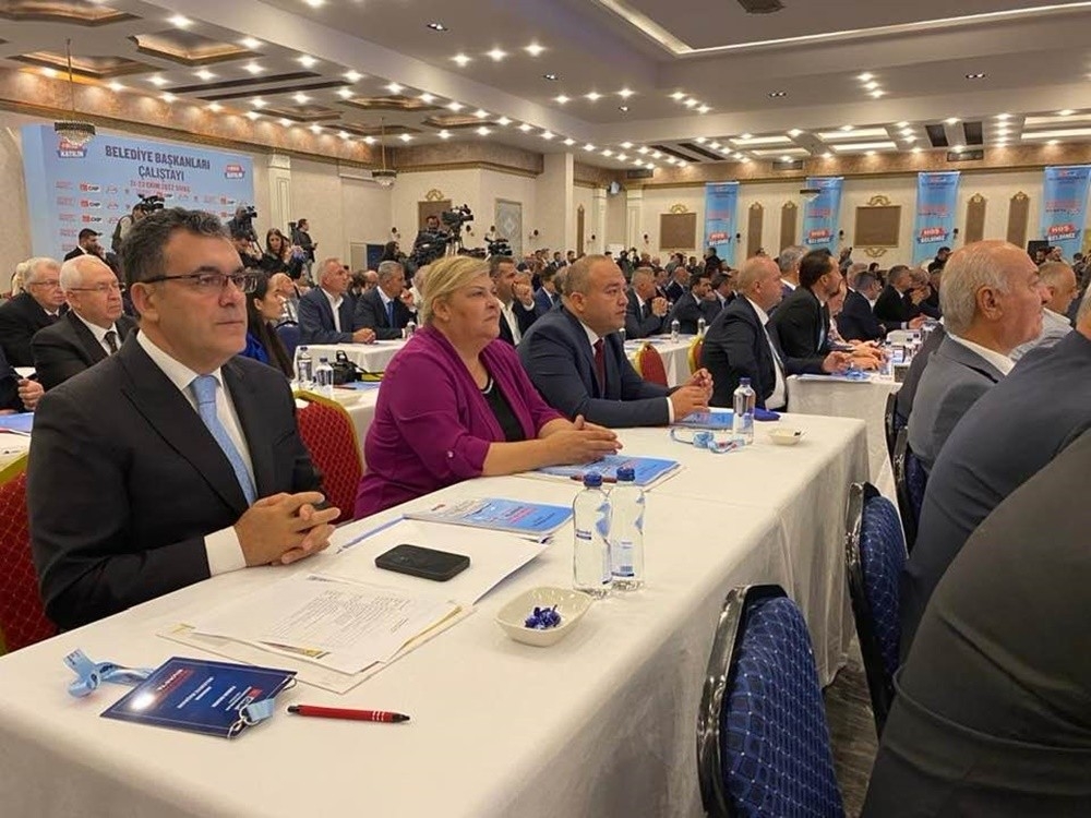 Başkan Demir, Sivas’ta düzenlenen Belediye Başkanları Çalıştayı’na katıldı
