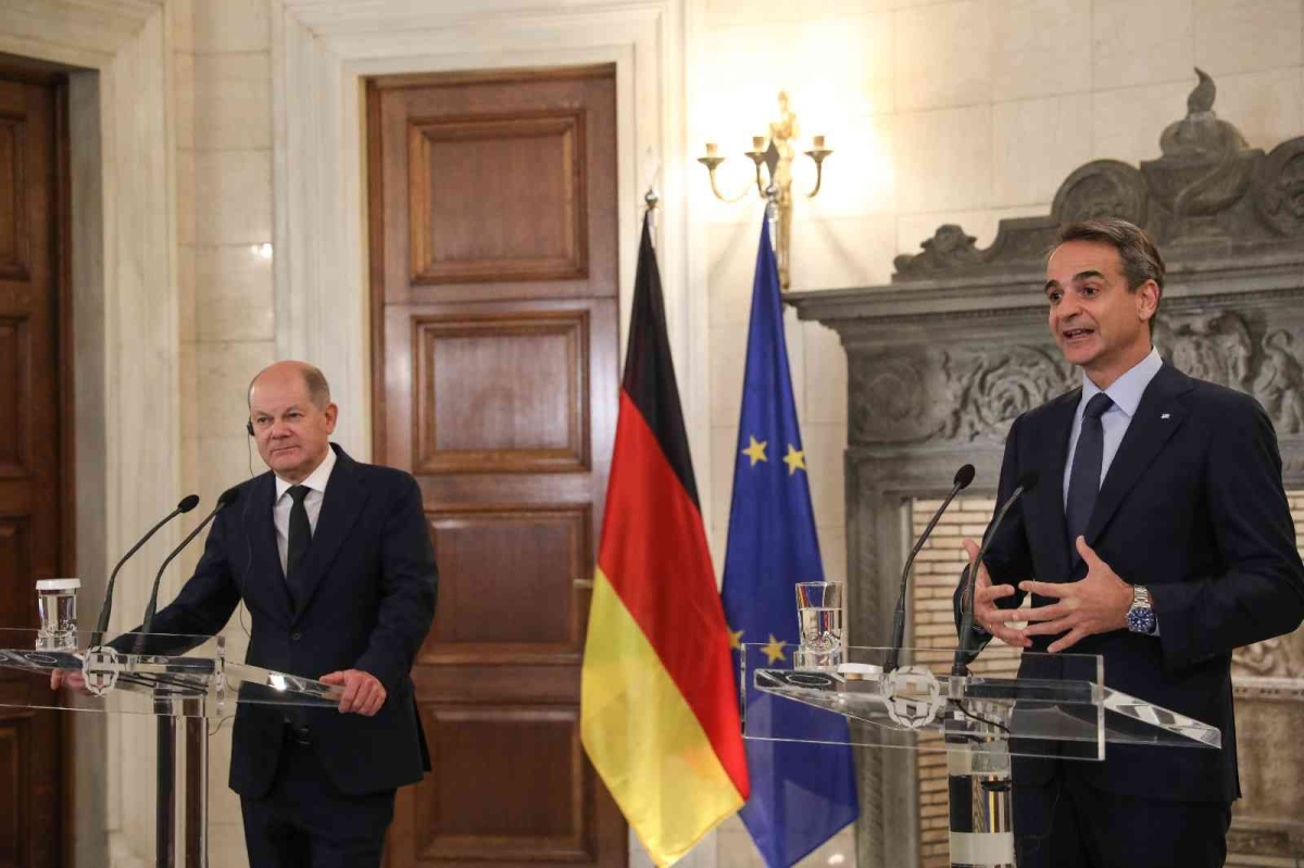 Almanya Başbakanı Scholz’dan Yunanistan’a destek
