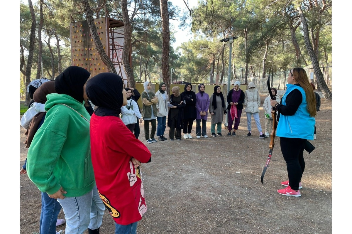 Sultangazili Kız Öğrenciler Gençlik Kampı’nda