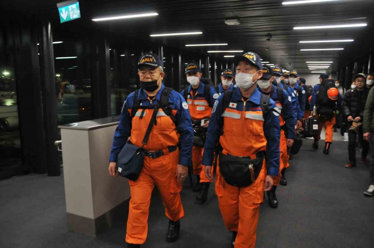 Japon arama kurtarma ekibi Türkiye’ye geldi
