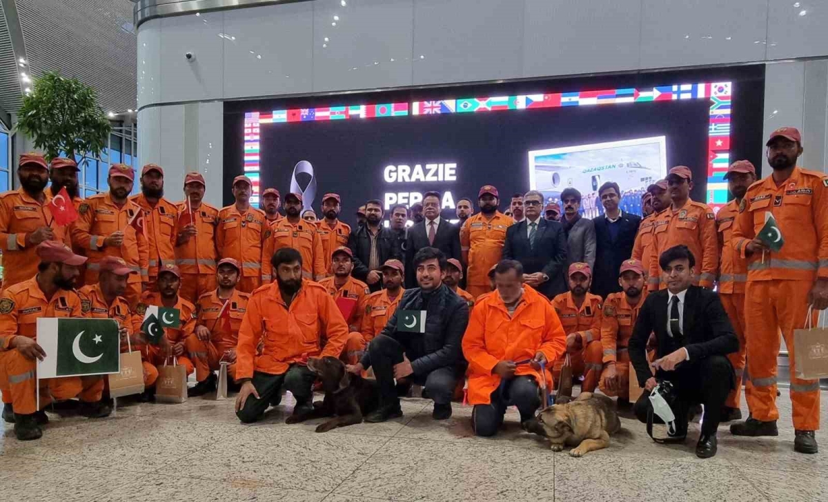 Pakistan arama kurtarma ekibi İstanbul’dan tören ile uğurlandı
