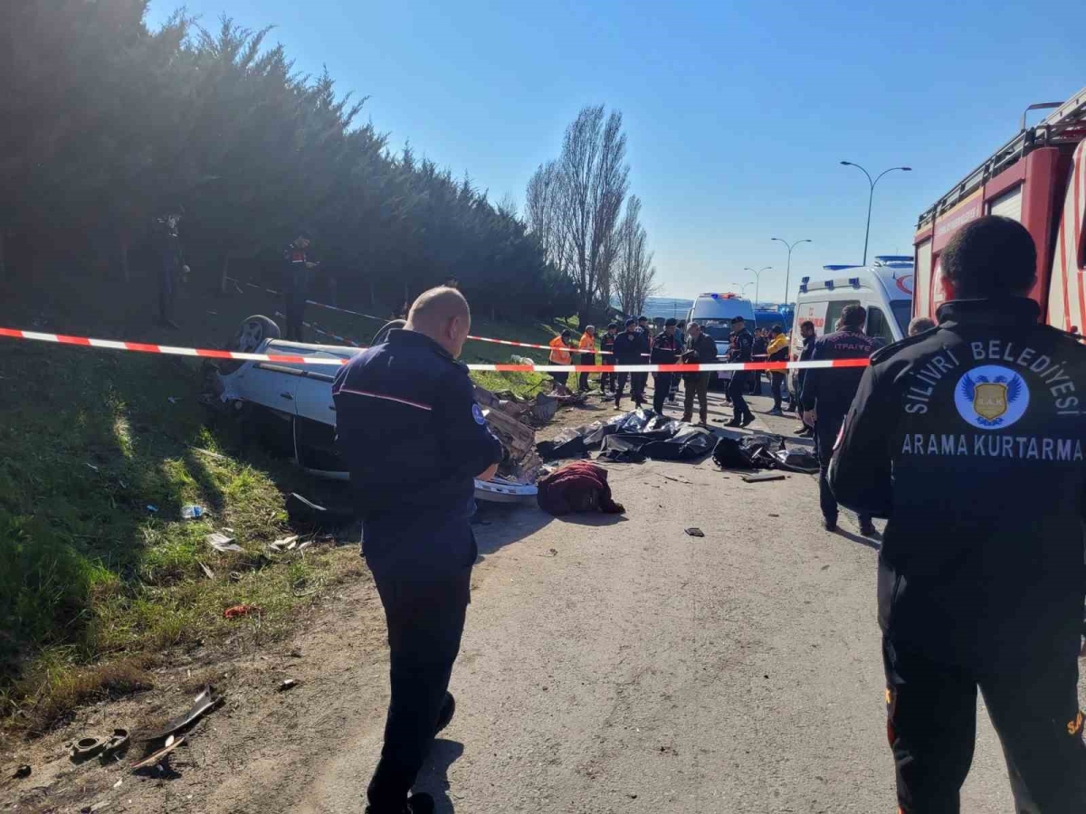 Silivri TEM Otoyolu’nda feci kaza: 6 ölü, 3 yaralı
