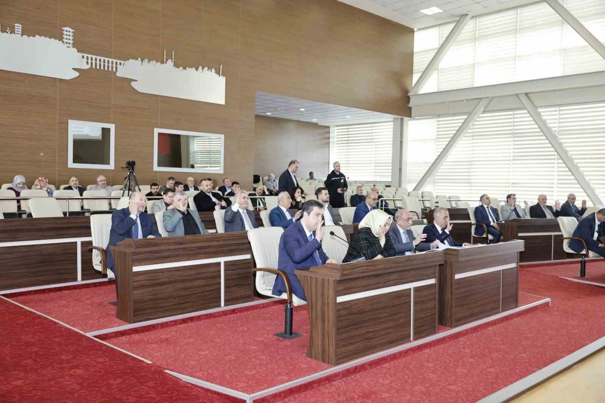 Sultangazi’de 2022 yılı faaliyet raporu meclis onayından geçti
