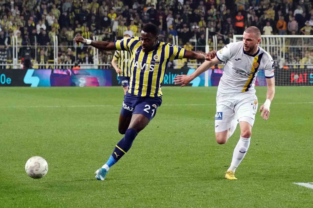 Fenerbahçe’ye Bright Osayi Samuel’den kötü haber
