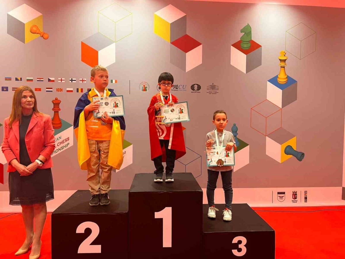 Türkiye, Avrupa Okullar Satranç Şampiyonası’nda birinci oldu
