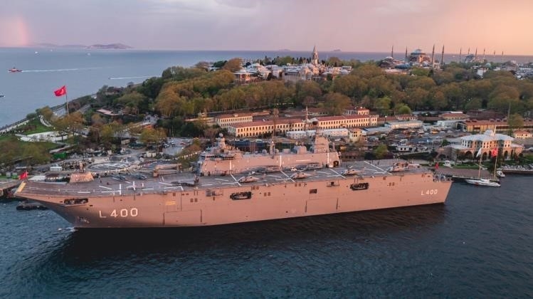 TCG Anadolu gemisini İstanbul’da 36 günde toplam 221 bin 622 kişi ziyaret etti
