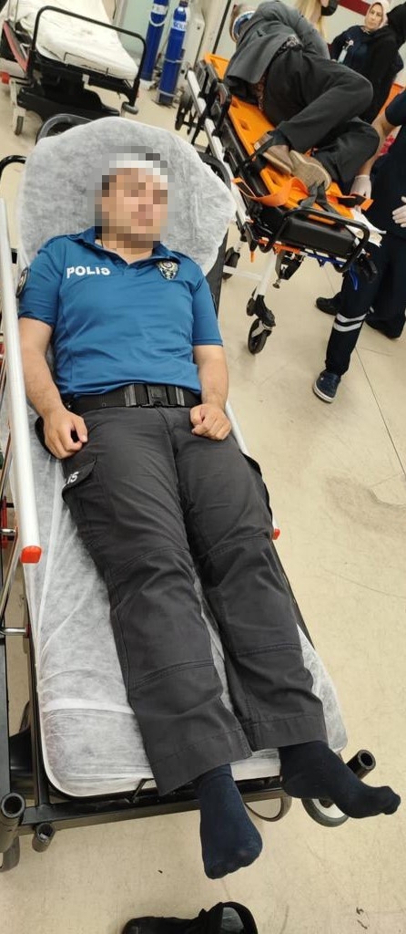Pendik’te polise mukavemet: Polisi kafasına taşla vurarak yaraladı
