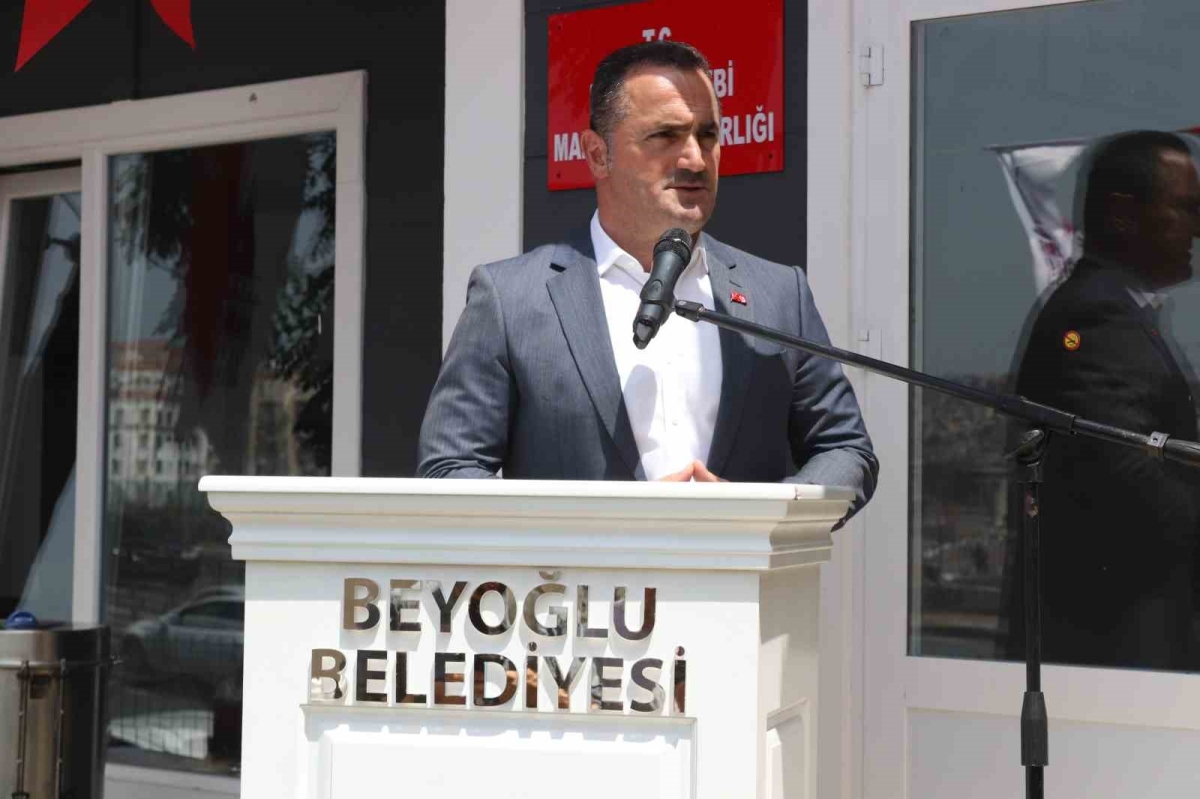 Beyoğlu Belediyesi tarafından yaptırılan iki muhtarlığın yeni binası hizmete açıldı
