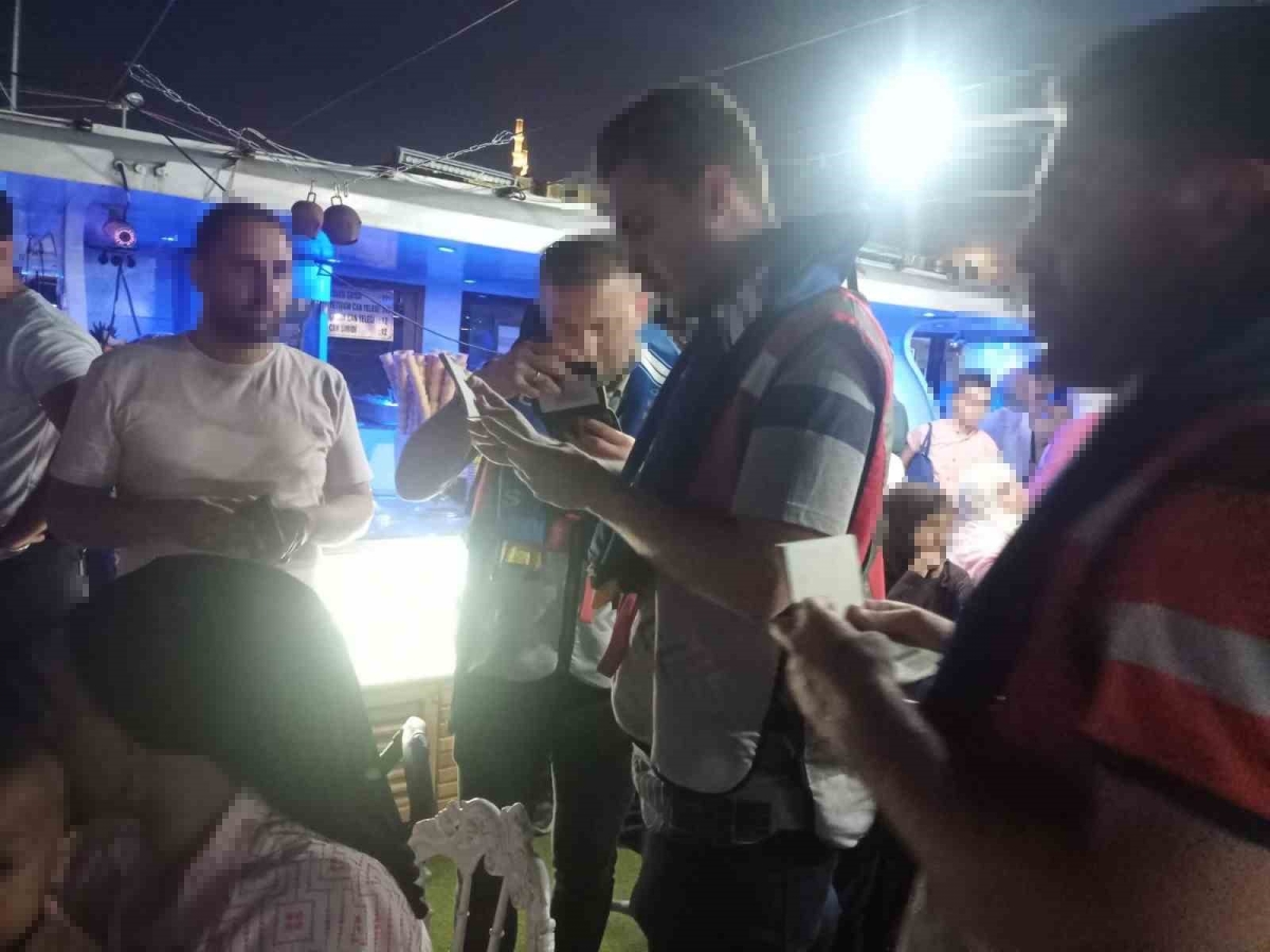 İstanbul’da düzensiz göçmenlere yönelik denetim: 728 kişi daha yakalandı
