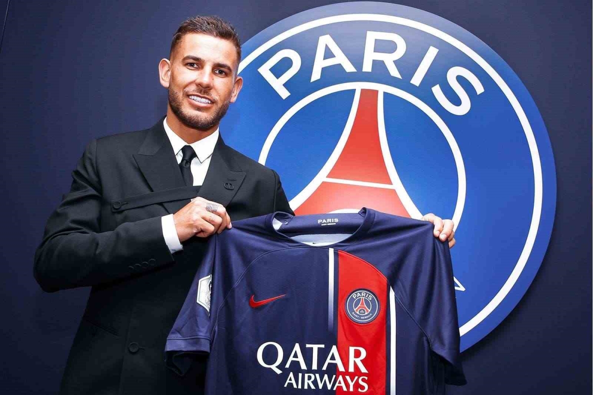 Paris Saint-Germain, Lucas Hernandez’i 5 yıllığına kadrosuna kattı
