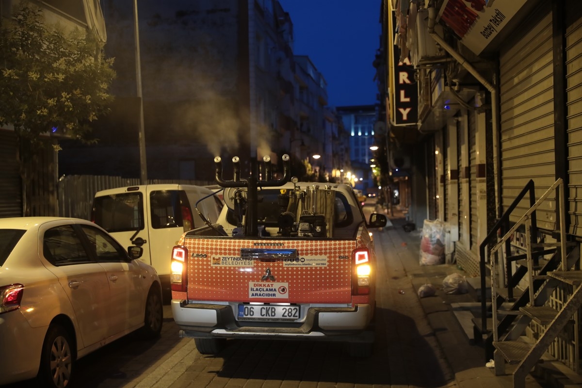 Zeytinburnu’nda bir gecede 6 mahalle ilaçlanıyor
