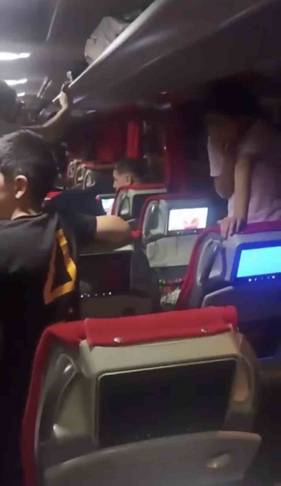 Mersin-İstanbul otobüsünde tahta kurusu paniği: 45 yolcu ayakta yolculuk yaptı

