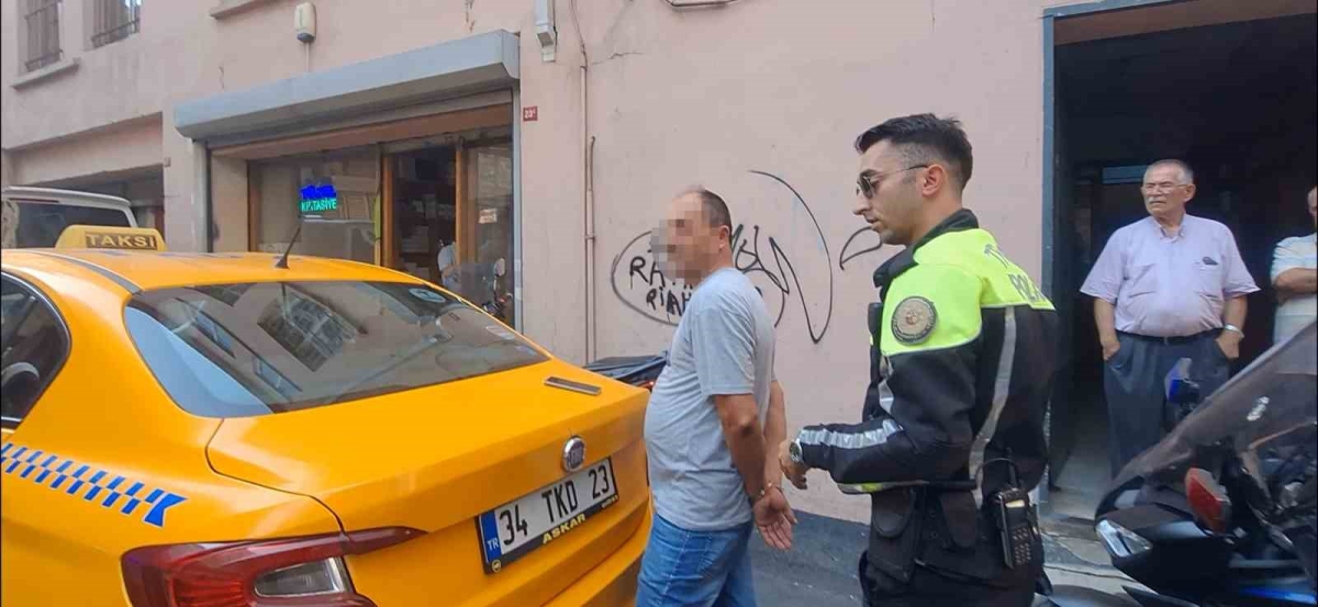İstanbul’da denetimden kaçan taksi sürücüsü nefes kesen kovalamaca sonucu yakalandı
