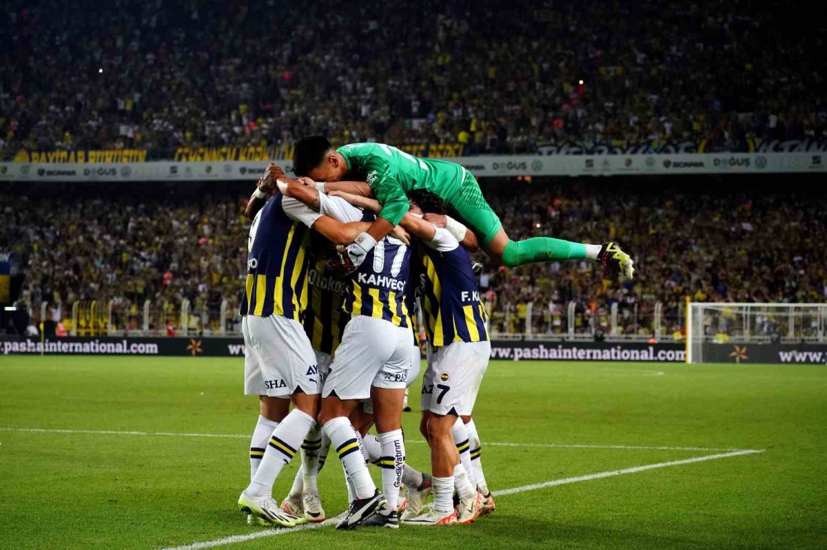 UEFA Avrupa Konferans Ligi: Fenerbahçe: 5 - Twente: 1 (Maç sonucu)
