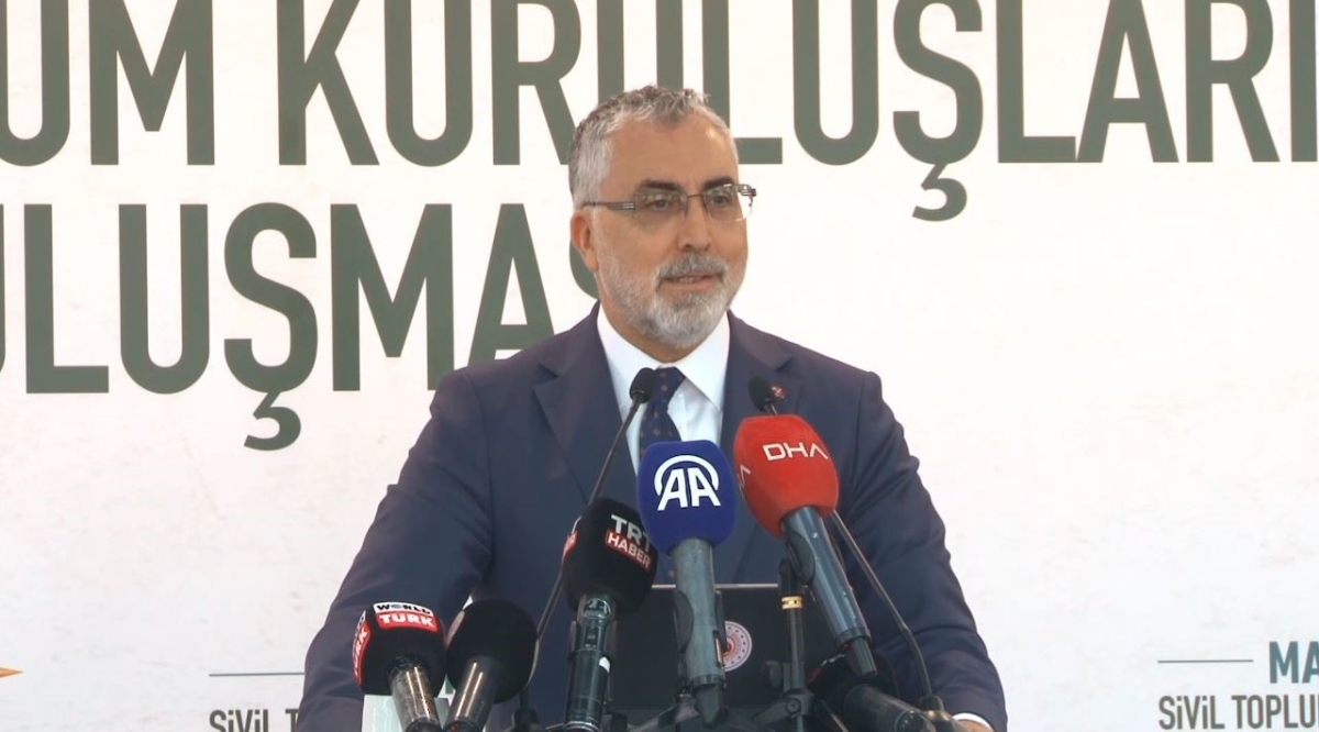 Çalışma ve Sosyal Güvenlik Bakanı Işıkhan: “İstanbul son 5 yılda çok çekti”
