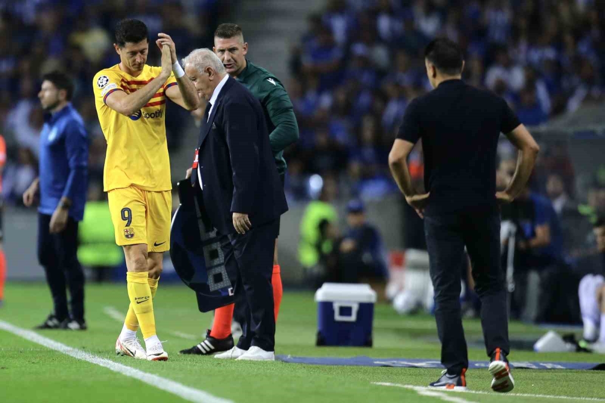 Barcelona’da Robert Lewandowski sakatlandı
