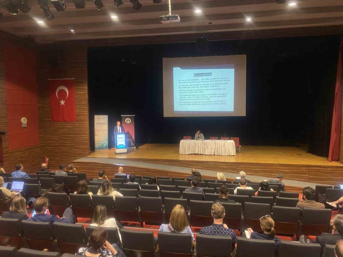 Yükseköğretimde Yenilikçilik Konferansı, Anadolu Üniversitesi ev sahipliğinde yapıldı
