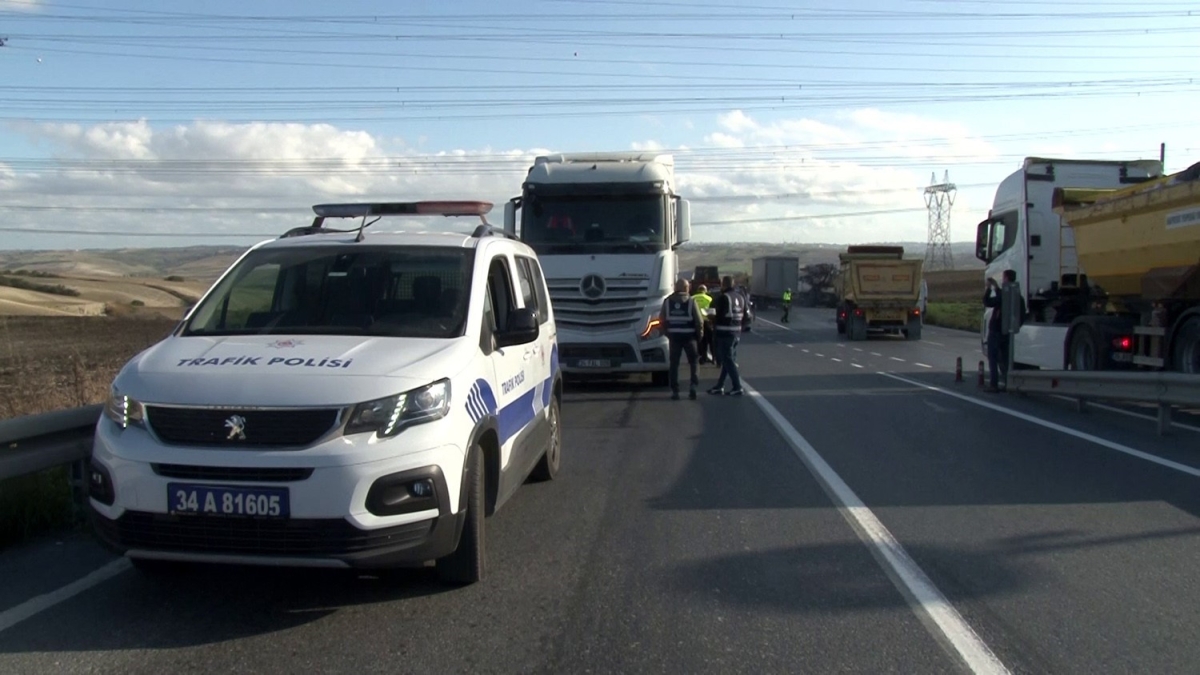 İstanbul genelinde hafriyat kamyonlarına yönelik denetim yapıldı
