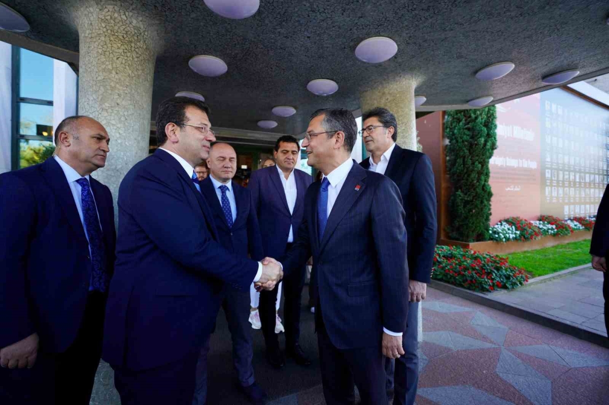 CHP Genel Başkan Adayı Özgür Özel’den İmamoğlu’na ziyaret
