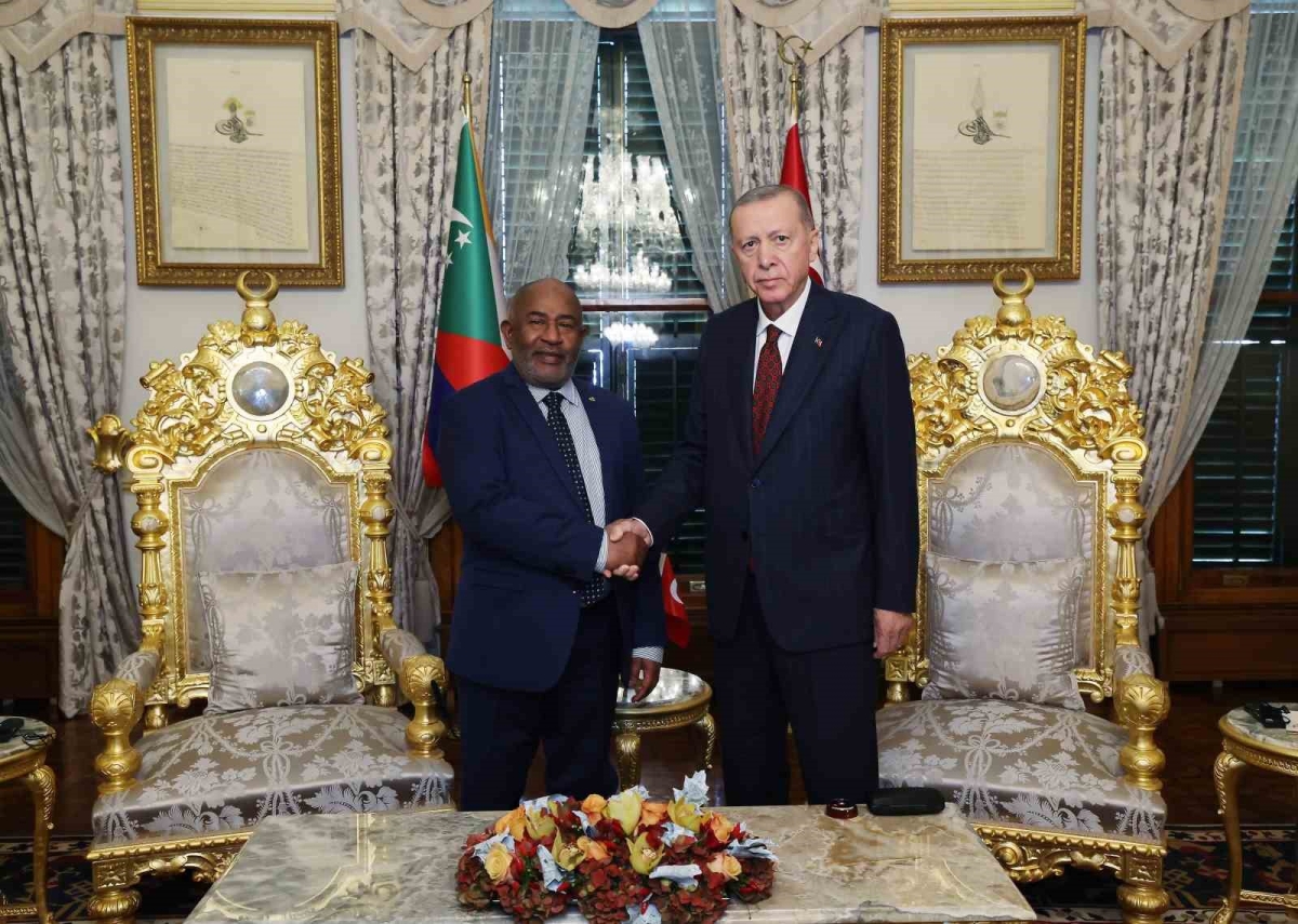 Cumhurbaşkanı Erdoğan, Komorlar Birliği Cumhurbaşkanı Azali ile görüştü
