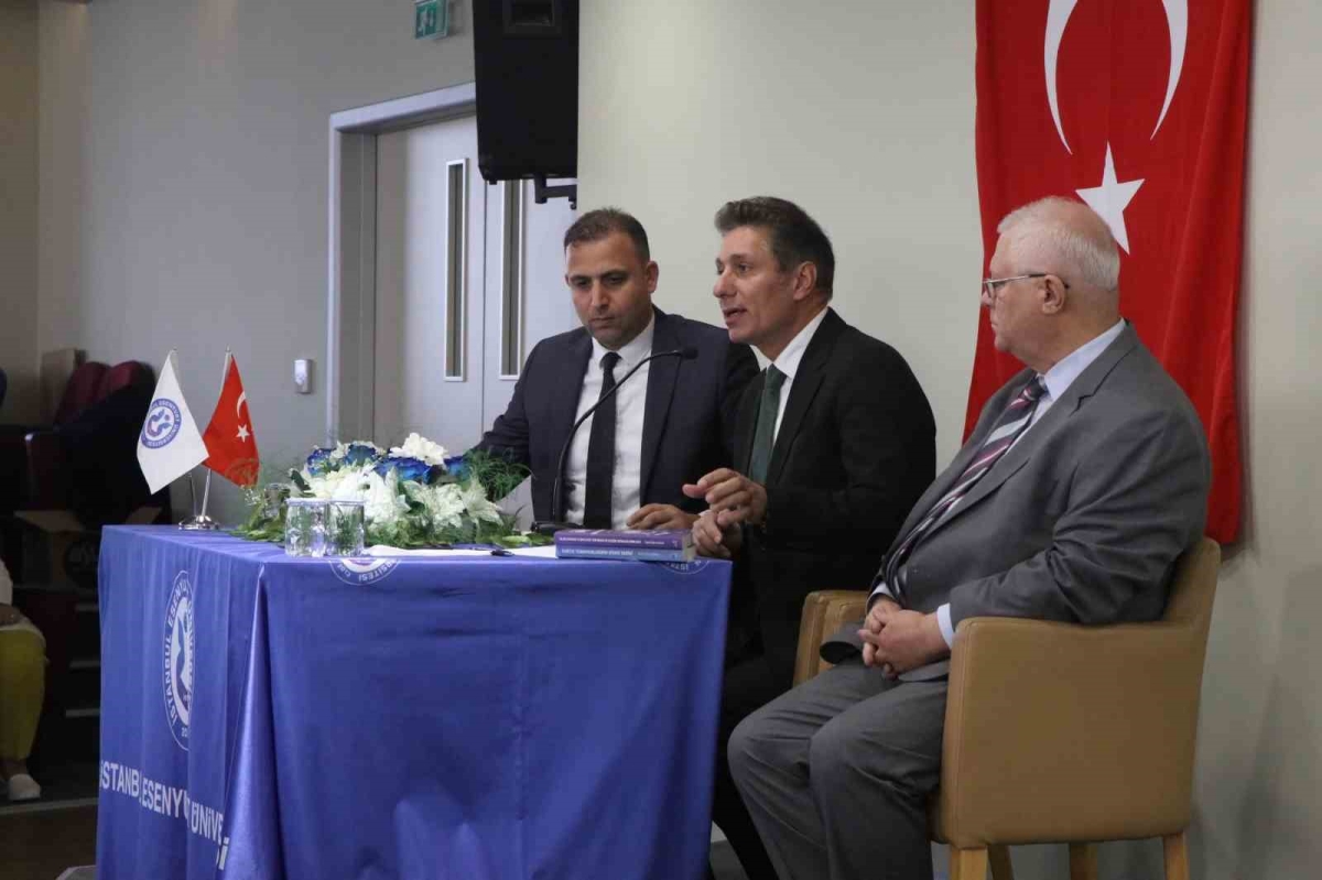 “Türkmenlerin Türkiye’den temennisi uzun vadeli politikalar”
