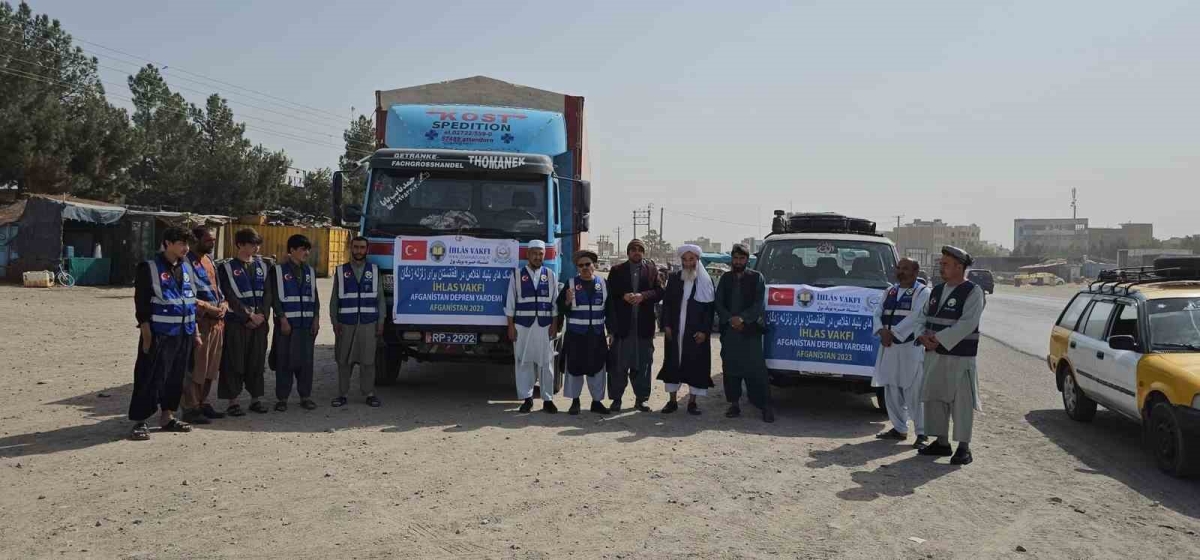 İhlas Vakfı’ndan Afgan depremzedelere yardım
