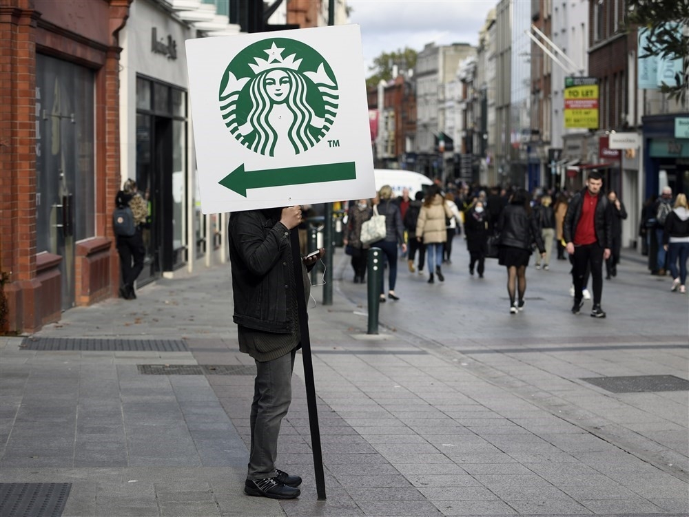 Starbucks’tan Filistin’e destek paylaşımlarına dava
