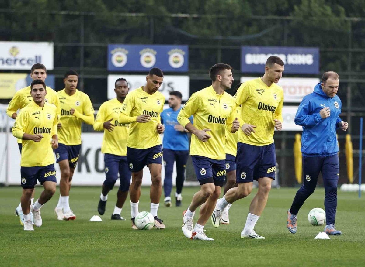 Fenerbahçe, Ludogorets maçı hazırlıklarını sürdürdü
