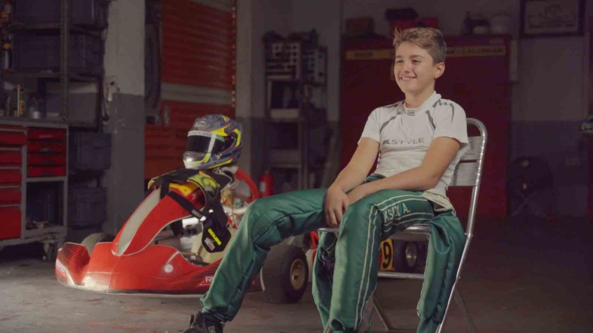 Milli karting pilotu Alp Aksoy, emin adımlarla Formula 1’e doğru yükseliyor
