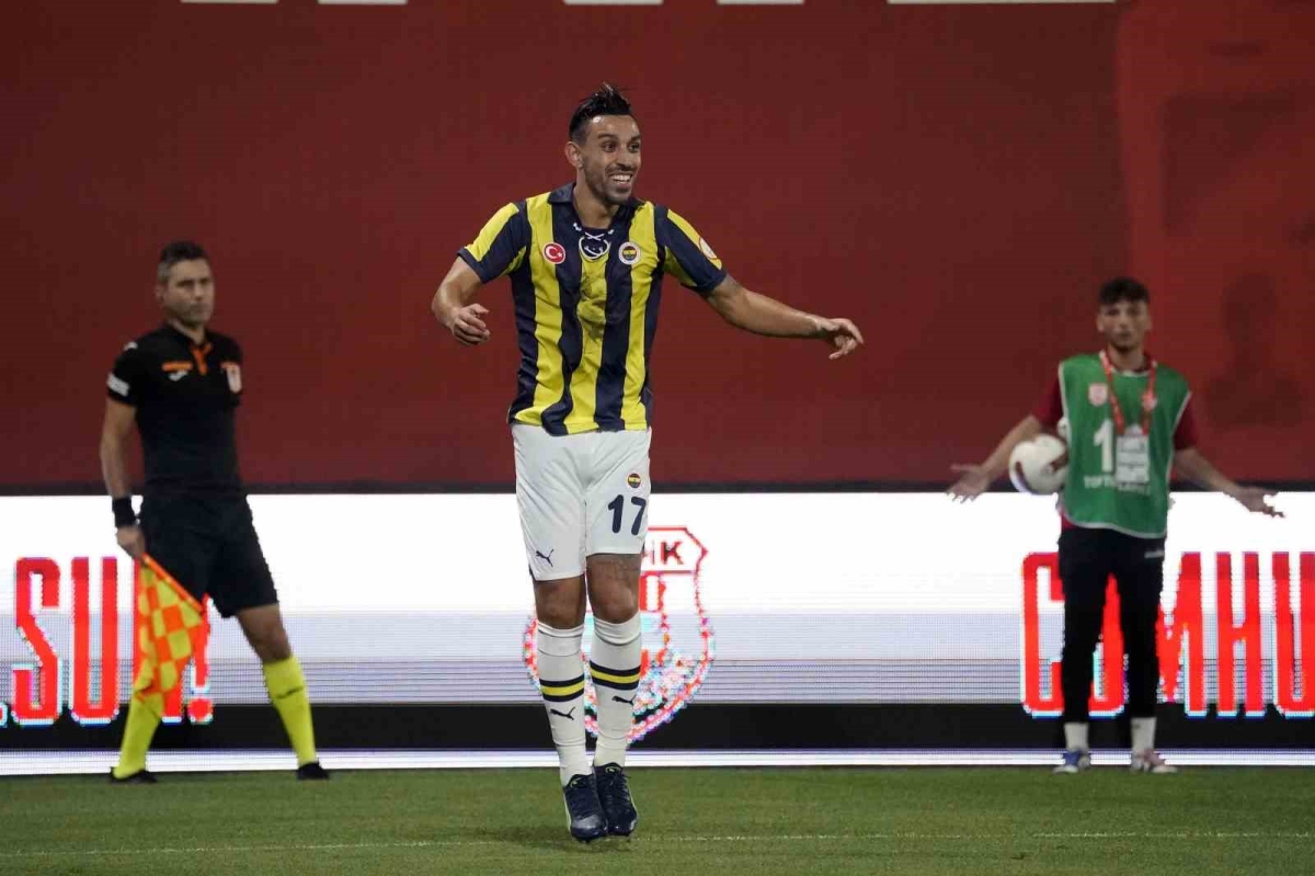 İrfan Can Kahveci, 9. golüne imza attı

