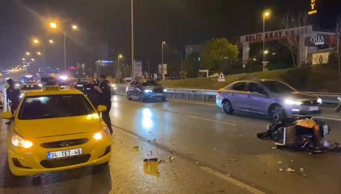 Maltepe’de motosiklet ticari taksiye arkadan çarptı: 1 ağır yaralı
