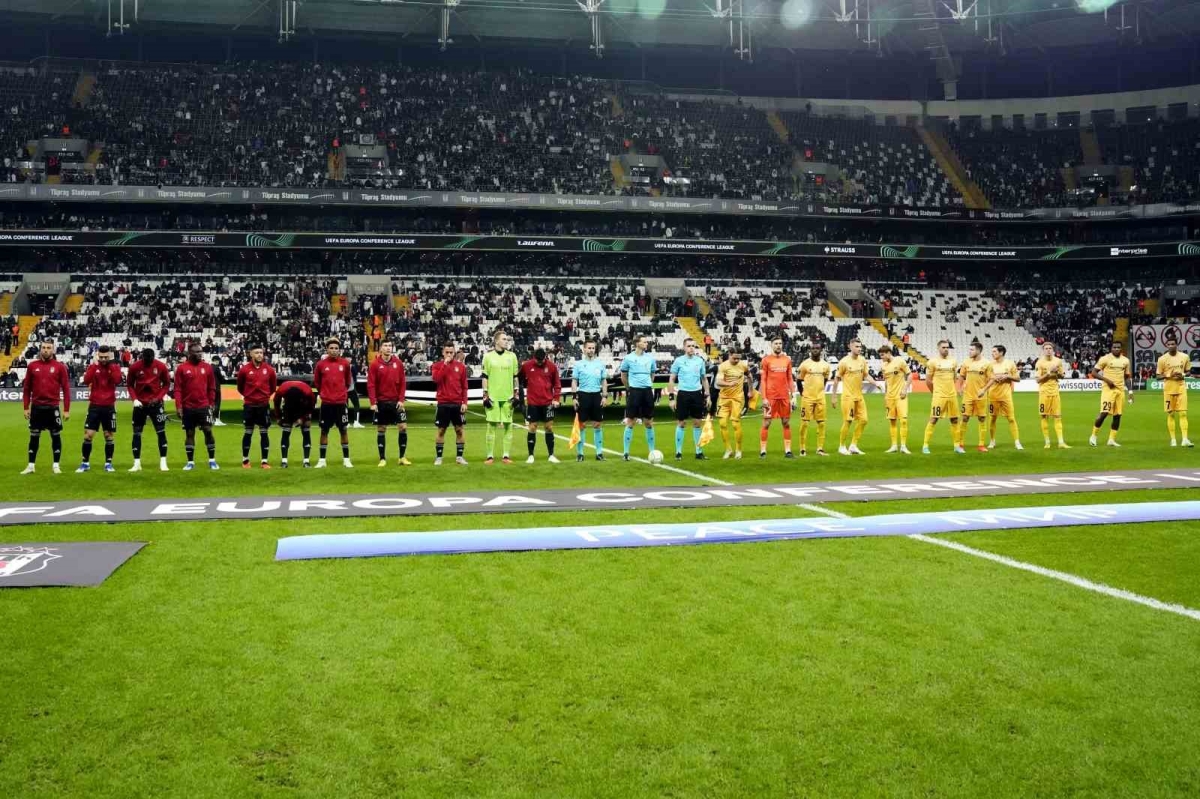 UEFA Avrupa Konferans Ligi: Beşiktaş: 0 - Bodo-Glimt: 0 (Maç devam ediyor)
