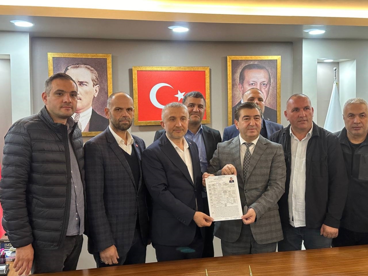 İş adamı Yücel Yalçınkaya Çekmeköy Belediye Başkan aday adayı oldu
